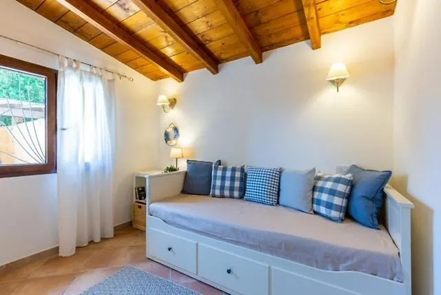 Casa de Férias Casa Annette By La Via Del Mare Viaggi E Vacanze Villasimius Itália